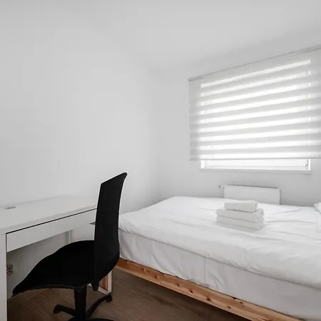 Pilsudskiego Homely By Bookinghost