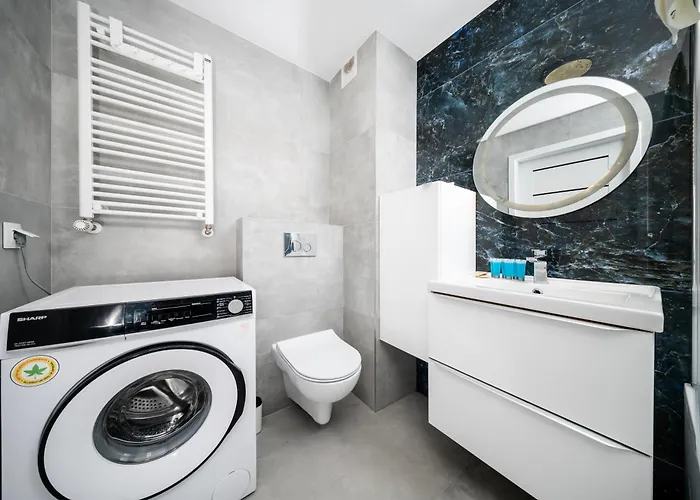 Pilsudskiego Homely By Bookinghost * Łódź